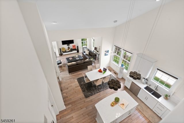 15 Portland Dr, Montgomery Twp., NJ 08558