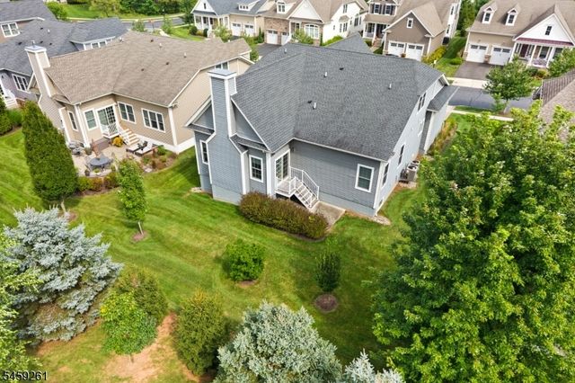 15 Portland Dr, Montgomery Twp., NJ 08558