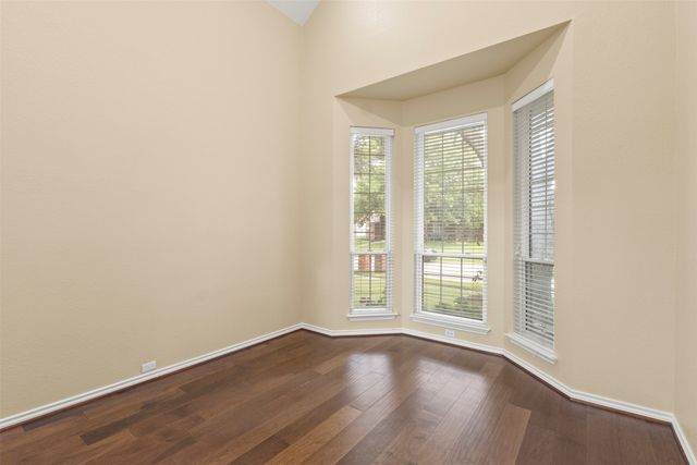 3817 Peppertree Drive, Carrollton, TX 75007