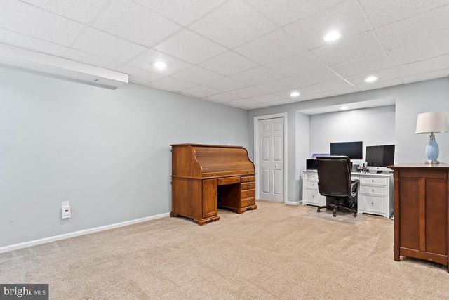 1110 SHANNON LN, Carlisle, PA 17013