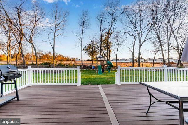 1110 SHANNON LN, Carlisle, PA 17013