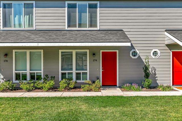 174 Northridge Terrace, Medford, OR 97501