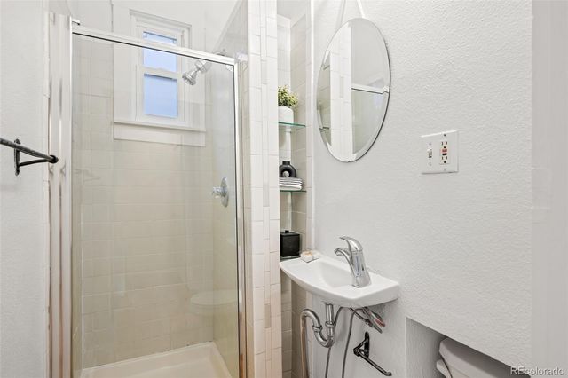 2755 N Lafayette Street, Denver, CO 80205