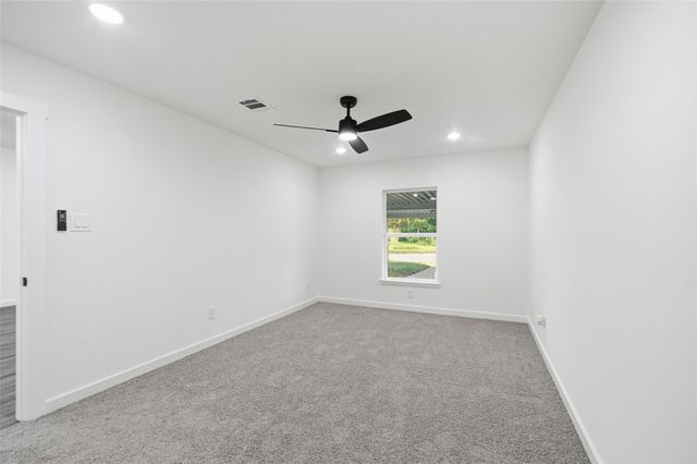 7447 Langley Road, Houston, TX 77016
