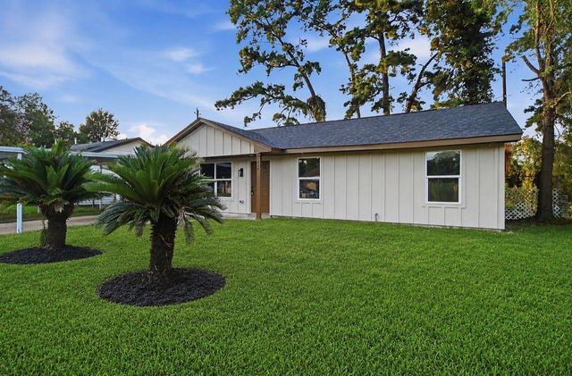7447 Langley Road, Houston, TX 77016