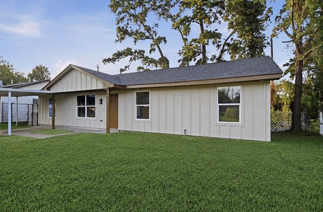 7447 Langley Road, Houston, TX 77016