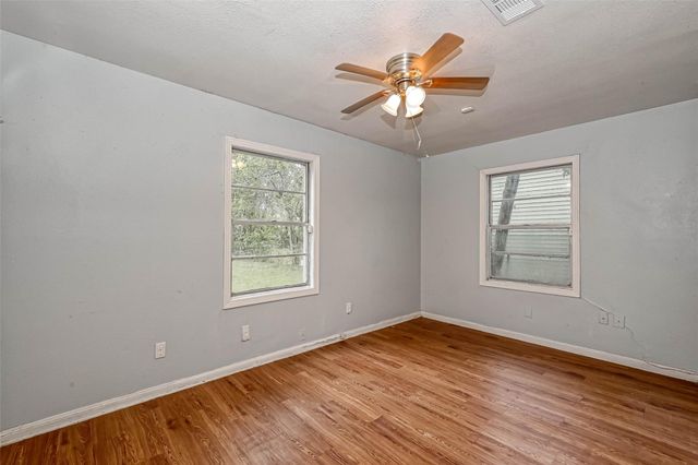 5707 Lakefield Drive, Houston, TX 77033