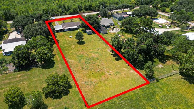 2615 County Road 956, Rosharon, TX 77583