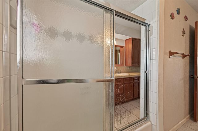 2615 County Road 956, Rosharon, TX 77583