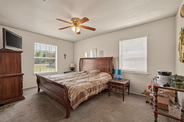 2615 County Road 956, Rosharon, TX 77583
