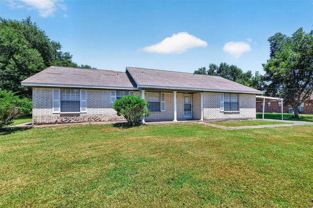 2615 County Road 956, Rosharon, TX 77583