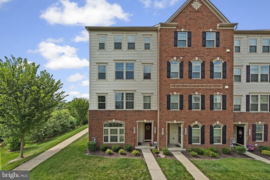 5973 ETTERBEEK ST, Ijamsville, MD 21754