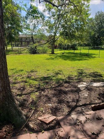 2706 62nd Street, Port Arthur, TX 77640