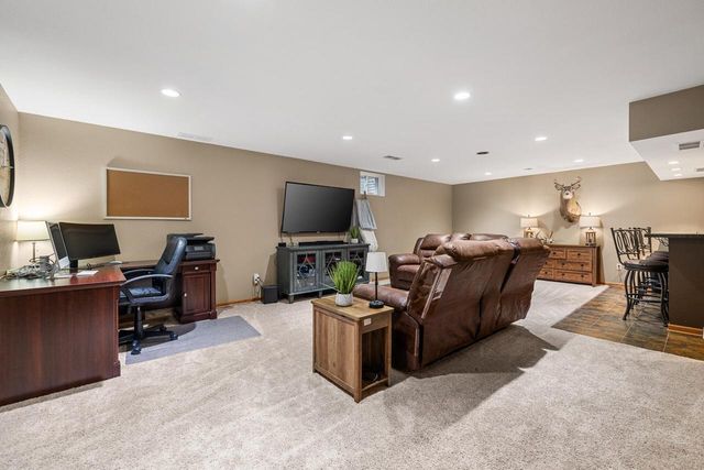 1446 Mulberry STREET, Hartford, WI 53027