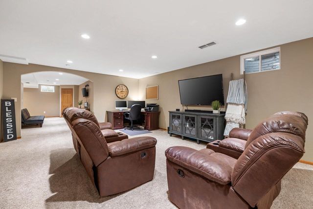 1446 Mulberry STREET, Hartford, WI 53027
