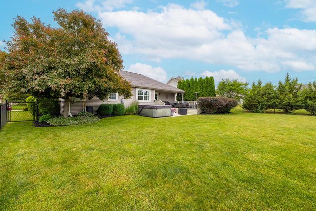 1446 Mulberry STREET, Hartford, WI 53027