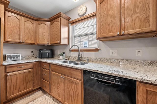 1446 Mulberry STREET, Hartford, WI 53027