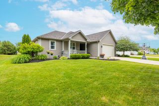 1446 Mulberry STREET, Hartford, WI 53027