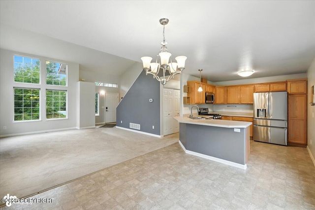 4543 S Twin Peaks Drive, Wasilla, AK 99654