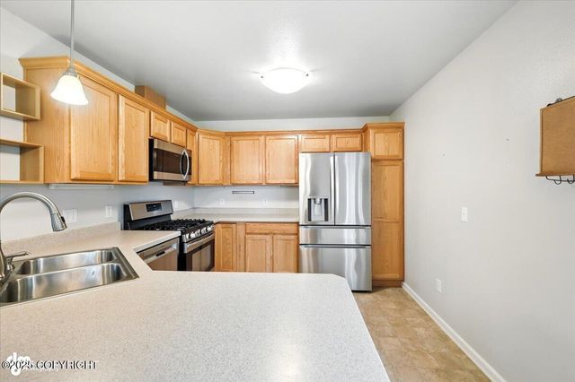 4543 S Twin Peaks Drive, Wasilla, AK 99654