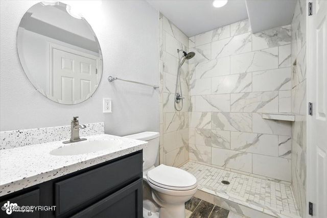 4543 S Twin Peaks Drive, Wasilla, AK 99654