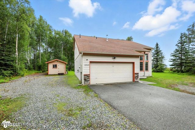4543 S Twin Peaks Drive, Wasilla, AK 99654