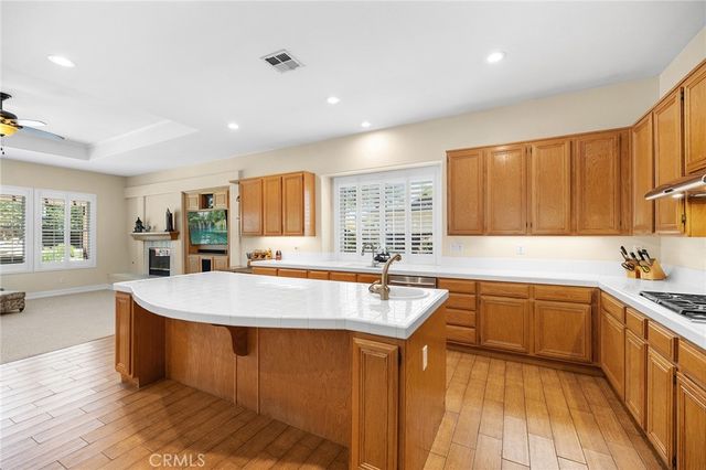 42260 Chisolm Trail, Murrieta, CA 92562