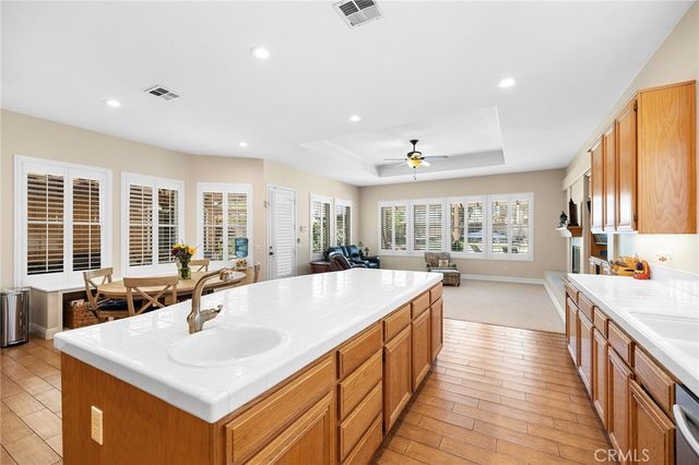 42260 Chisolm Trail, Murrieta, CA 92562