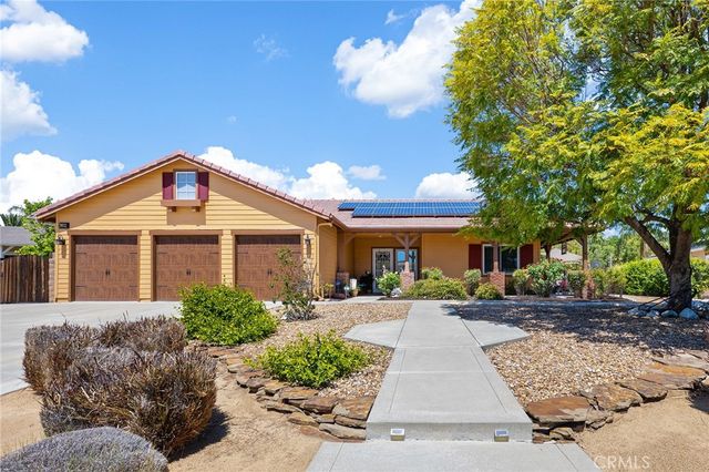 42260 Chisolm Trail, Murrieta, CA 92562