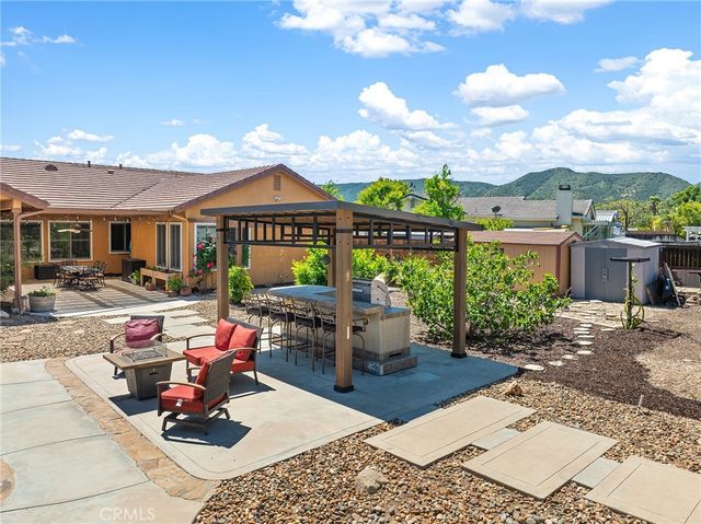 42260 Chisolm Trail, Murrieta, CA 92562