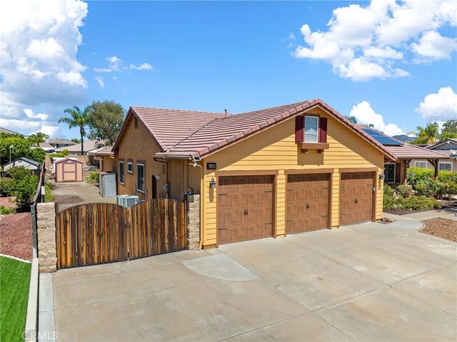 42260 Chisolm Trail, Murrieta, CA 92562