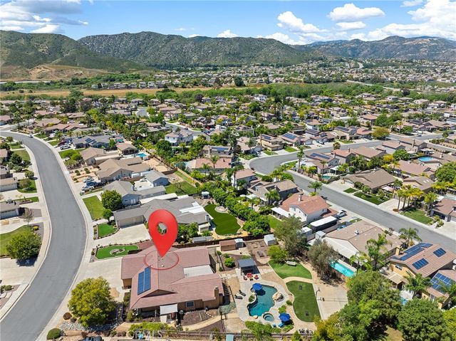 42260 Chisolm Trail, Murrieta, CA 92562