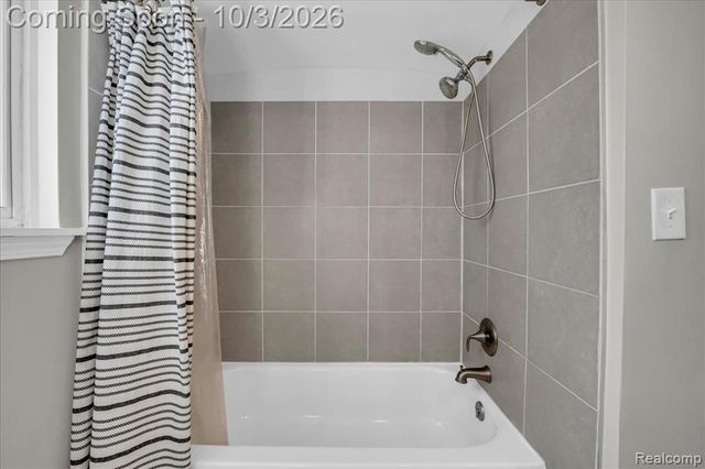 13440 Northfield Boulevard, Oak Park, MI 48237