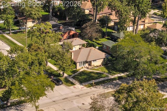 13440 Northfield Boulevard, Oak Park, MI 48237