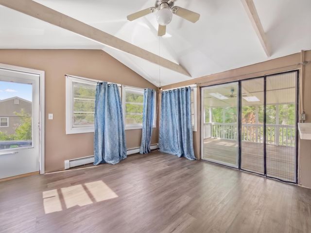 8 Haigh Avenue, Salem, NH 03079