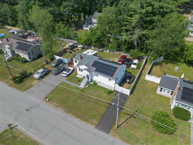 8 Haigh Avenue, Salem, NH 03079