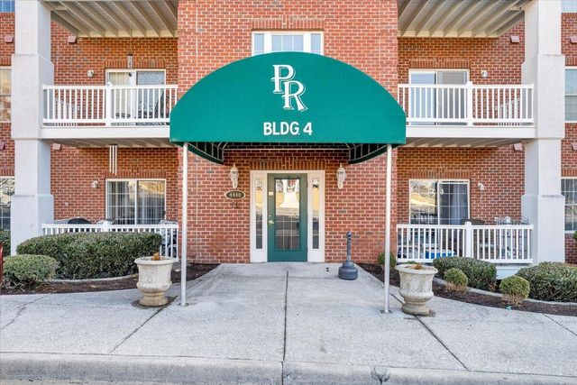 4448 Pheasant Ridge Rd Apt 304, Roanoke, VA 24014