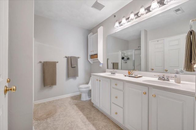 4448 Pheasant Ridge Rd Apt 304, Roanoke, VA 24014