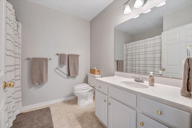 4448 Pheasant Ridge Rd Apt 304, Roanoke, VA 24014