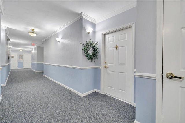 4448 Pheasant Ridge Rd Apt 304, Roanoke, VA 24014