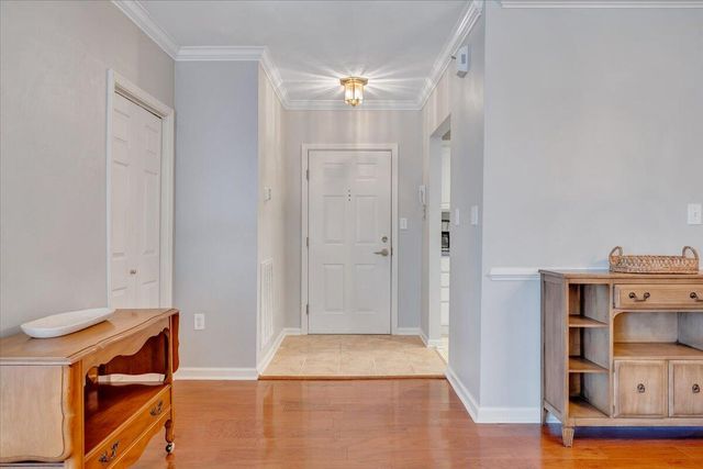 4448 Pheasant Ridge Rd Apt 304, Roanoke, VA 24014