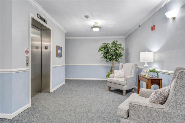 4448 Pheasant Ridge Rd Apt 304, Roanoke, VA 24014