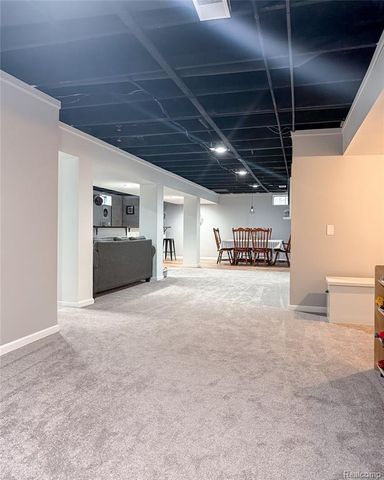 468 Windy Bluff, Flushing, MI 48433