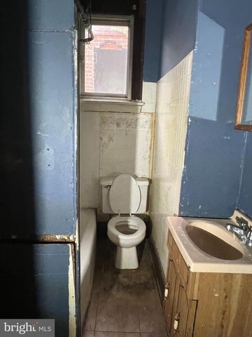 3218 N 15TH ST, Philadelphia, PA 19140