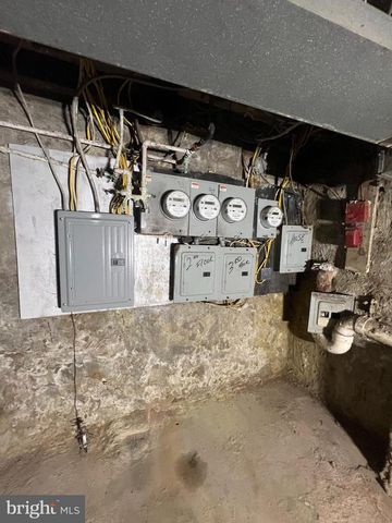 3218 N 15TH ST, Philadelphia, PA 19140