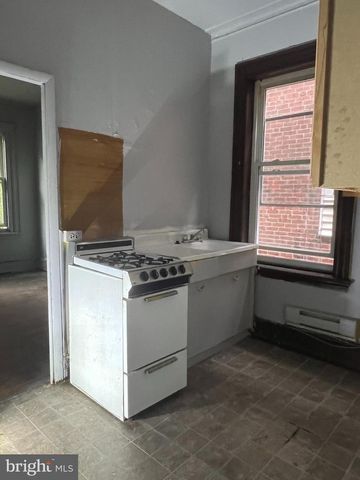 3218 N 15TH ST, Philadelphia, PA 19140