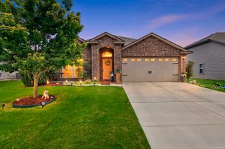1321 W Nolte Farms, Seguin, TX 78155