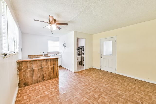 1732 Highway 3, La Marque, TX 77568