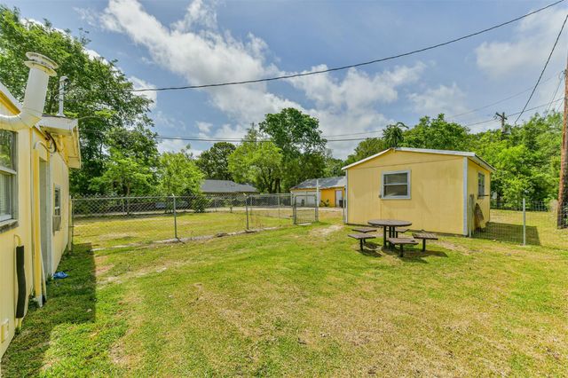 1732 Highway 3, La Marque, TX 77568