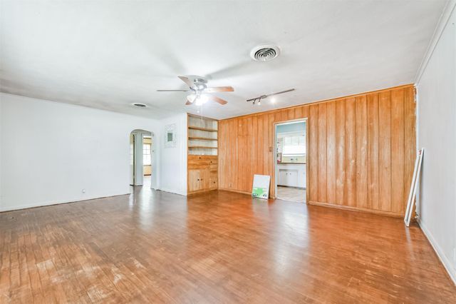 1732 Highway 3, La Marque, TX 77568